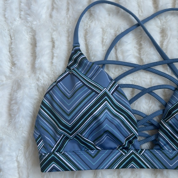 Victoria’s Secret Sport Bra - Picture 2 of 3